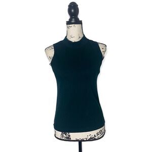 OMI  SZ S green knit sleeveless top